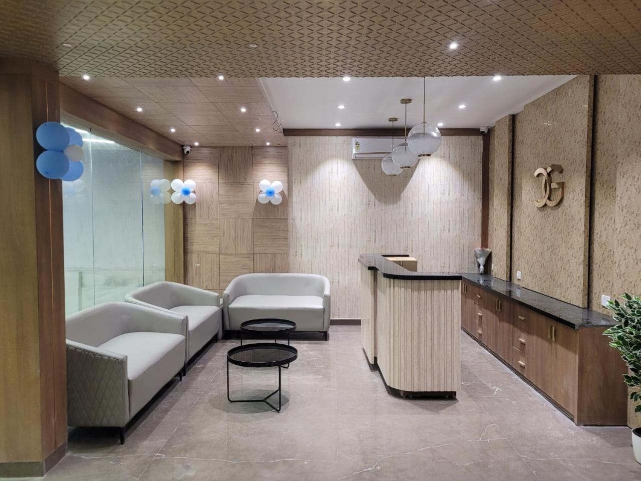 Hotel Cosmo Grande Čennai Exteriér fotografie